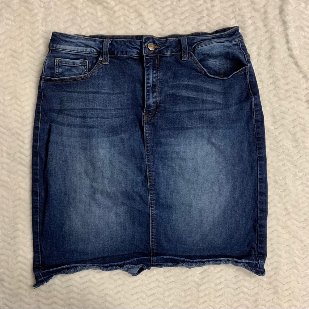 Downeast classic denim pocket skirt